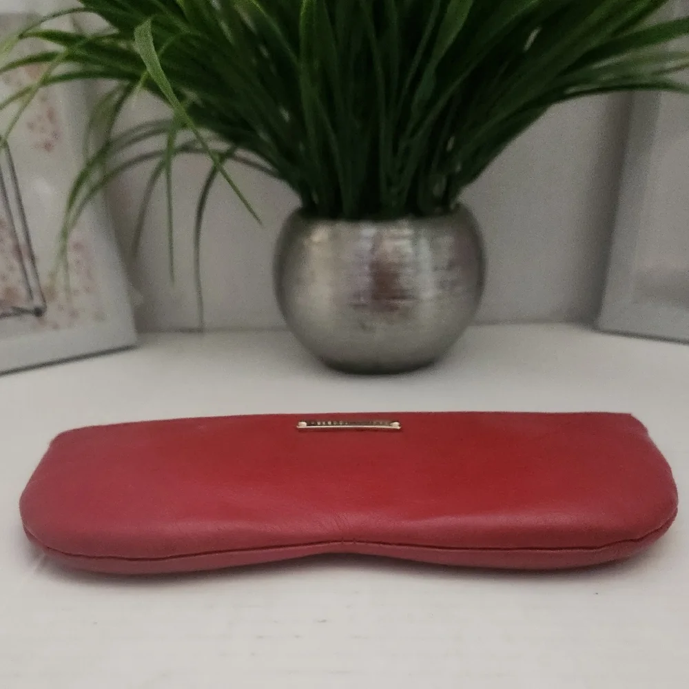 Rebecca Minkoff Zipper Case Red Heart Sunnies Sunglasses Pouch